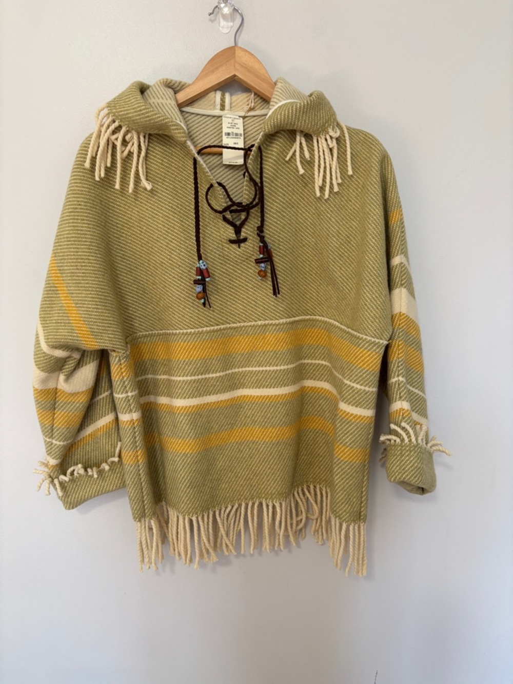 Fortela Fern Woven Women’s Poncho Fringe wool Blend Green Striped Size 38 NWT